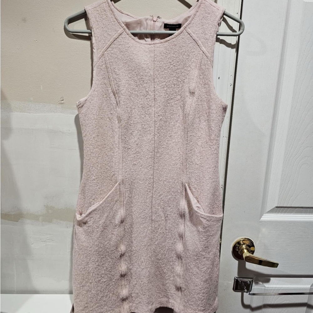 Elegant Pink Sleeveless Dress